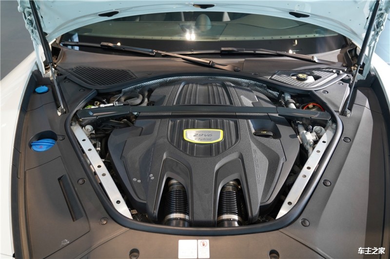 Panamera新能源2018款 Panamera Turbo S E-Hybrid Sport Turismo 4.0T