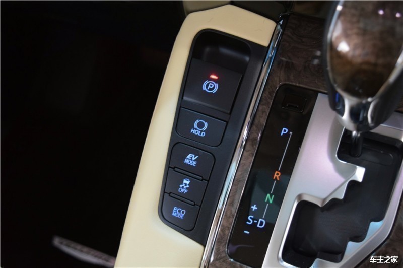 威尔法2019款 2.5L HV豪华版