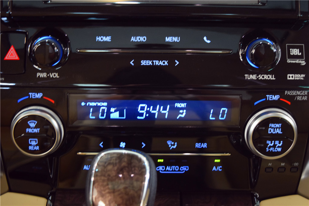 威尔法2019款 2.5L HV豪华版