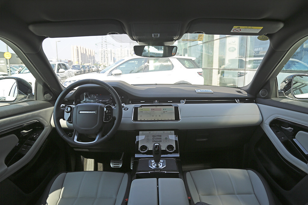 揽胜极光2020款 249PS R-DYNAMIC SE 运动科技版