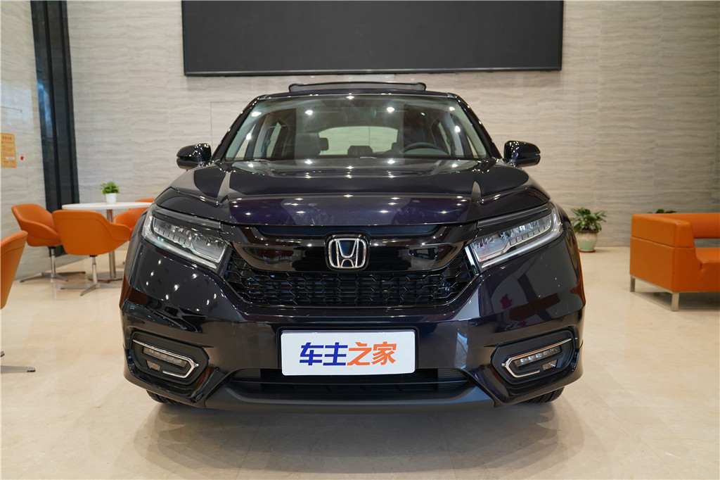 冠道 2019款 240TURBO 两驱尊享版