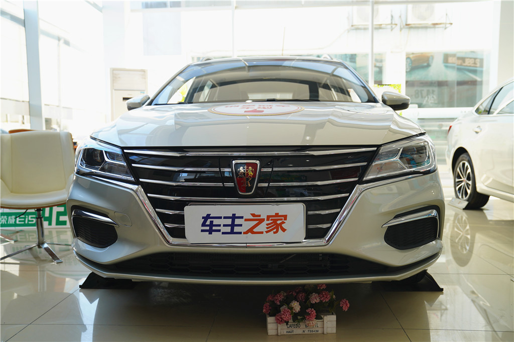 荣威Ei5 2019款 舒适版