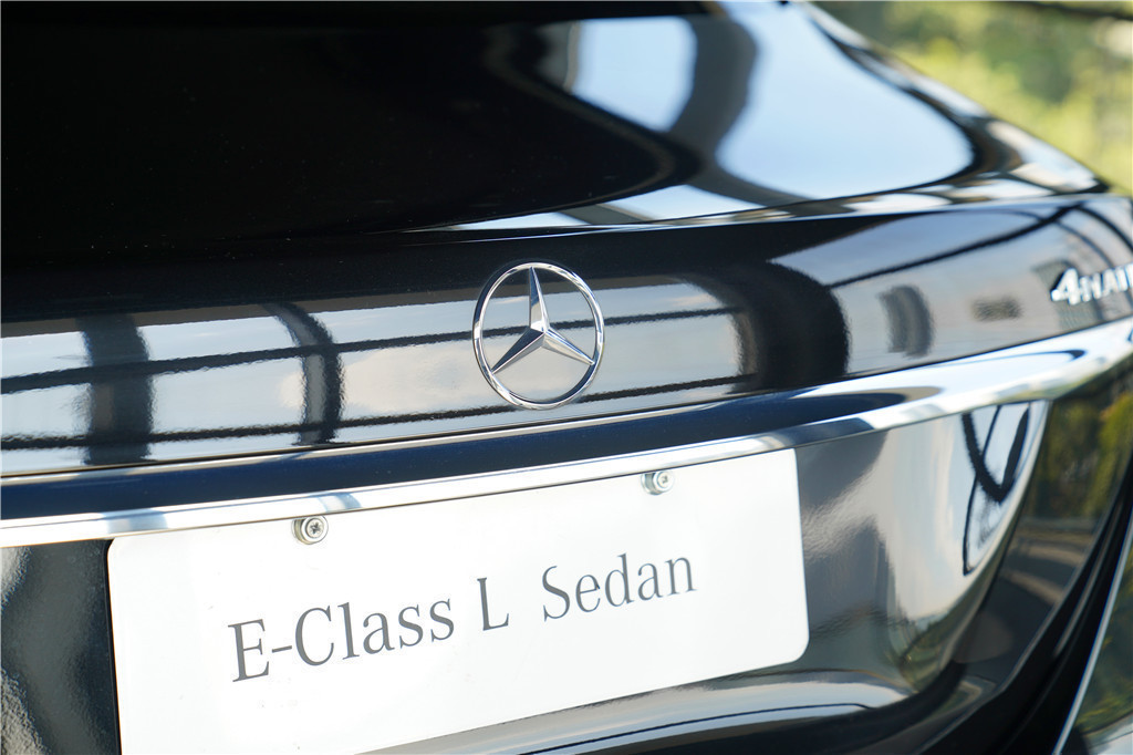 奔驰E级 2020款 E 350 L 运动型 4MATIC