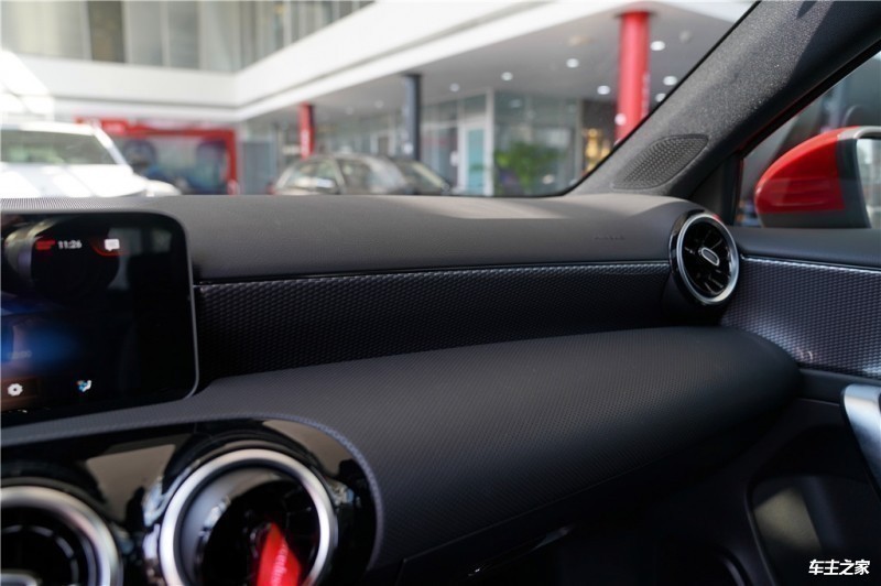 奔驰A级(进口) 2020款 A 220 4MATIC