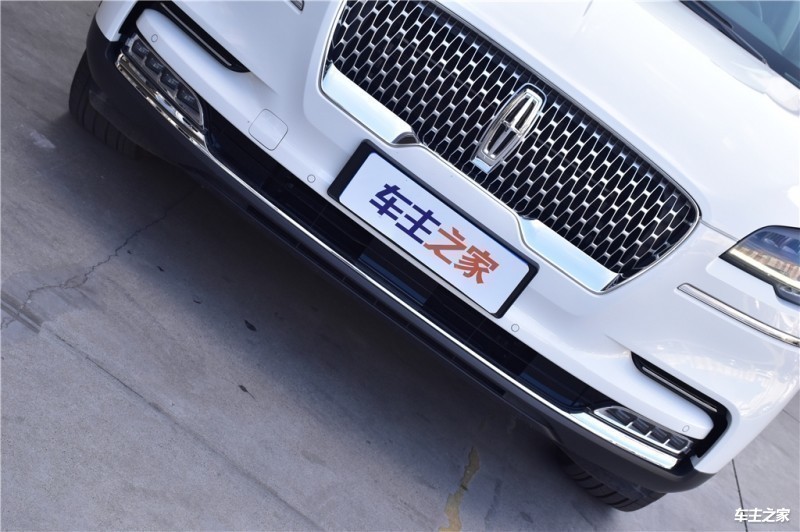 飞行家(进口) 2020款 3.0T V6全驱尊雅版