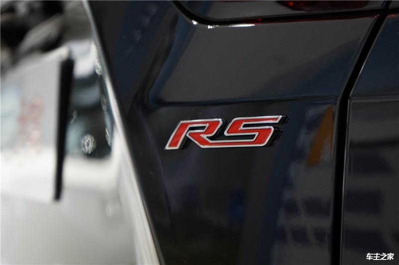 开拓者 2020款 RS 650T Twin-Clutch四驱7座擎版