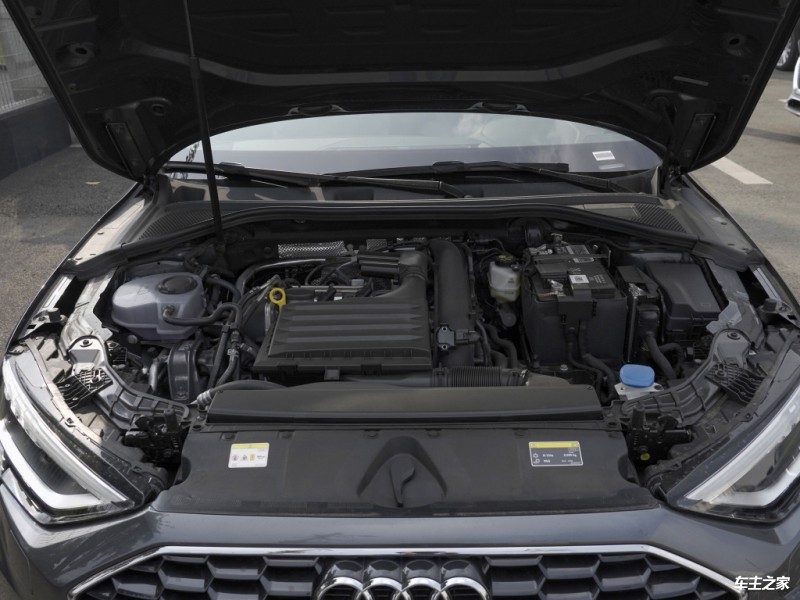 奥迪a3 2021款 sportback 35 tfsi 豪华致雅型