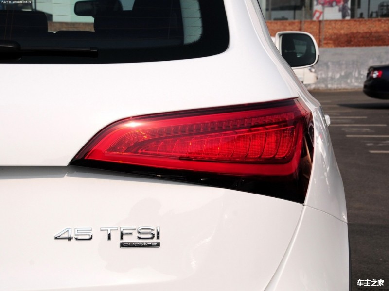 奥迪Q5(进口) 2013款 45 TFSI quattro 运动型