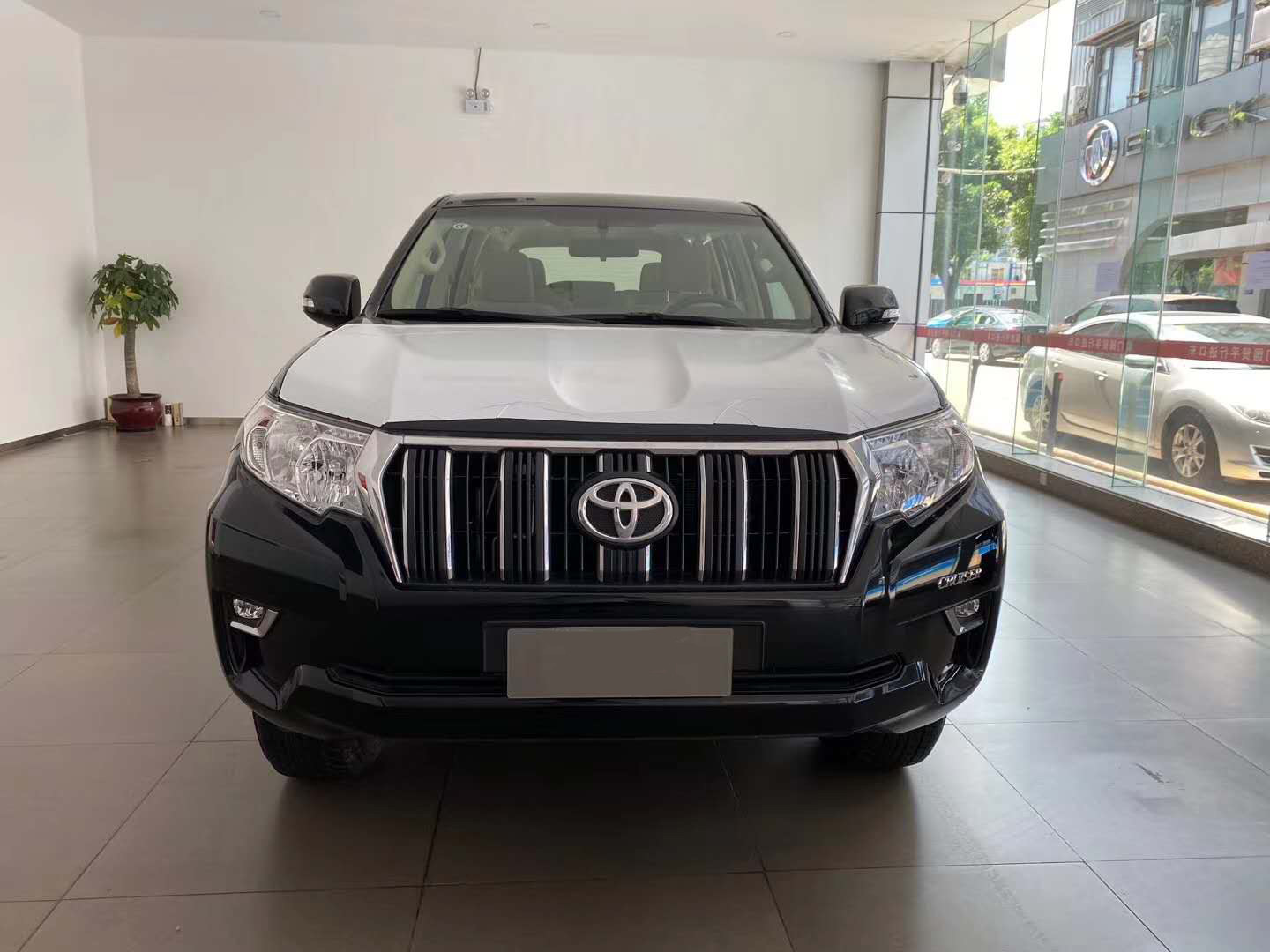 奔驰b级 霸道4000 2020款