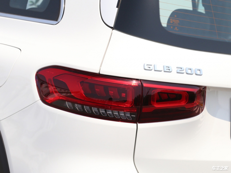 奔驰GLB2022款 改款二 GLB 200 动感型