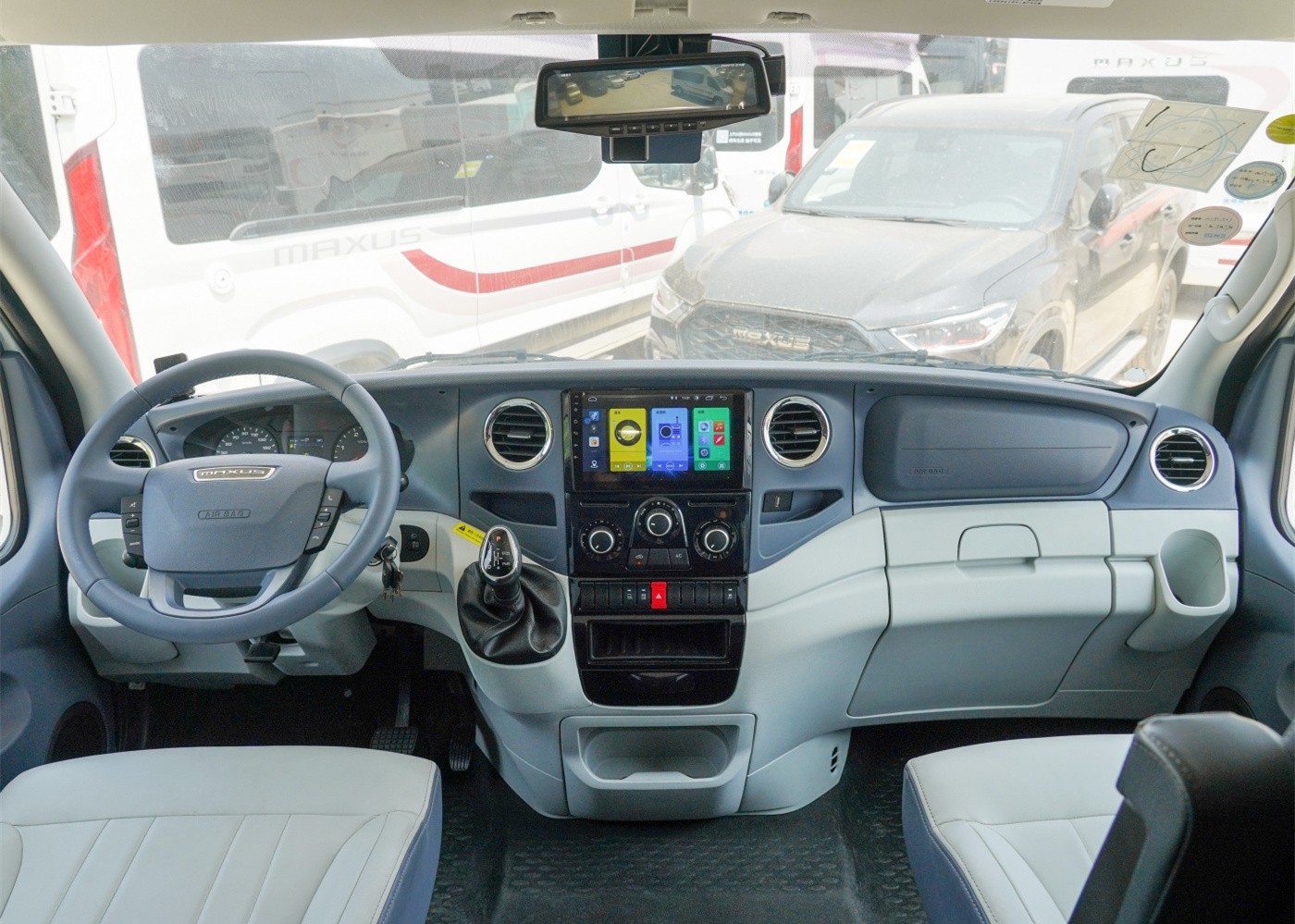 上汽大通MAXUS H90房车2022款