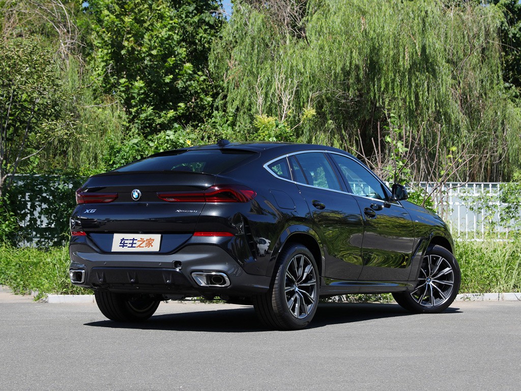 宝马X6 2023款 xDrive30i M运动套装