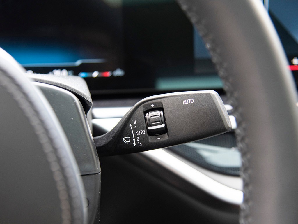 宝马X6 2023款 xDrive30i M运动套装