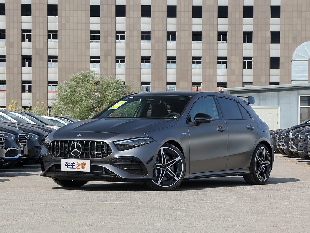 奔驰A级AMG(进口) 2024款 AMG A 35 4MATIC