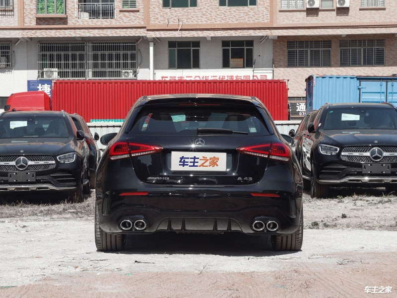 奔驰A级AMG(进口) 2023款 AMG A 45 4MATIC+