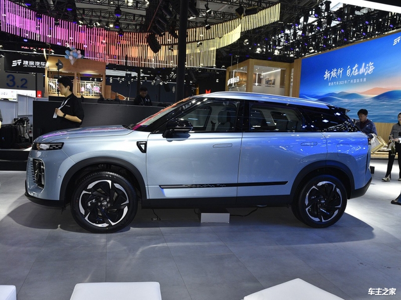 成都风云T6售价12.99万起 暂无优惠