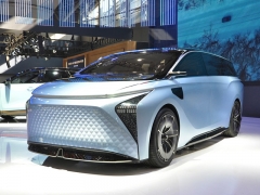 風(fēng)行旗艦MPV圖片