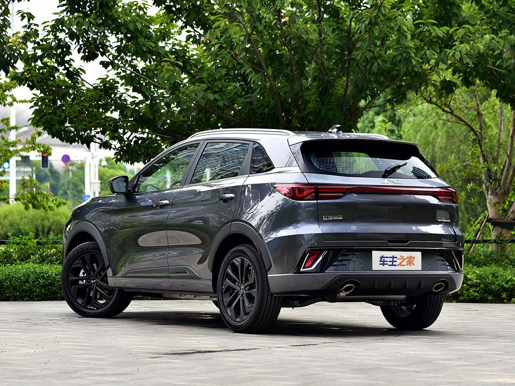 江淮QX PHEV 江淮QX 2023款 120km 劲享版