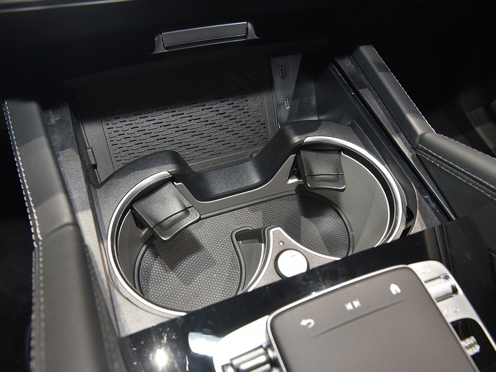 迈巴赫GLS 2024款 GLS 600 4MATIC 极夜版