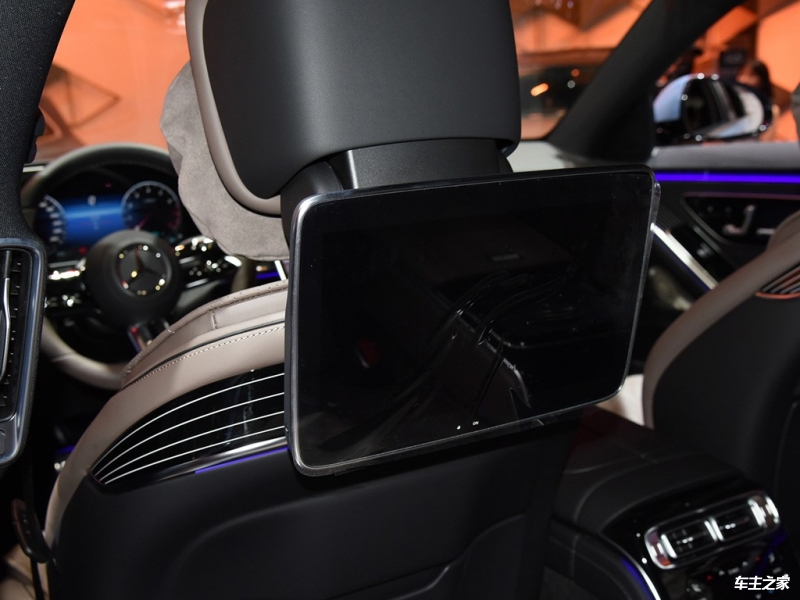 奔驰S级 2022款 S 500 L 4MATIC 高级定制版