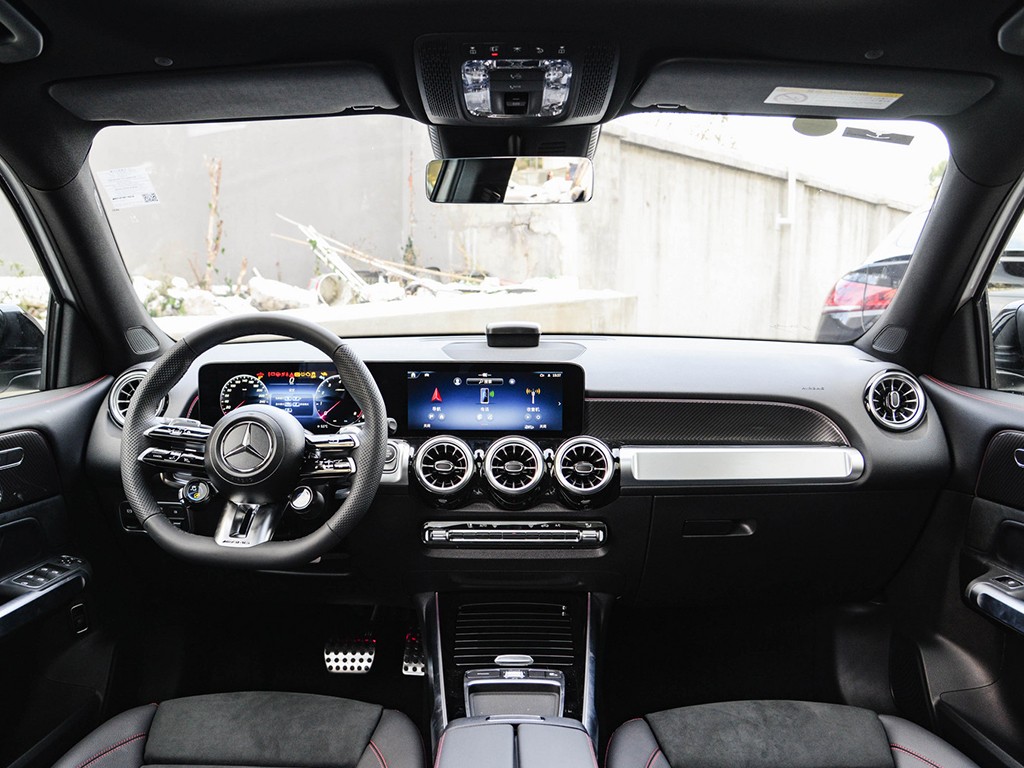 奔驰GLB AMG 2024款 AMG GLB 35 4MATIC
