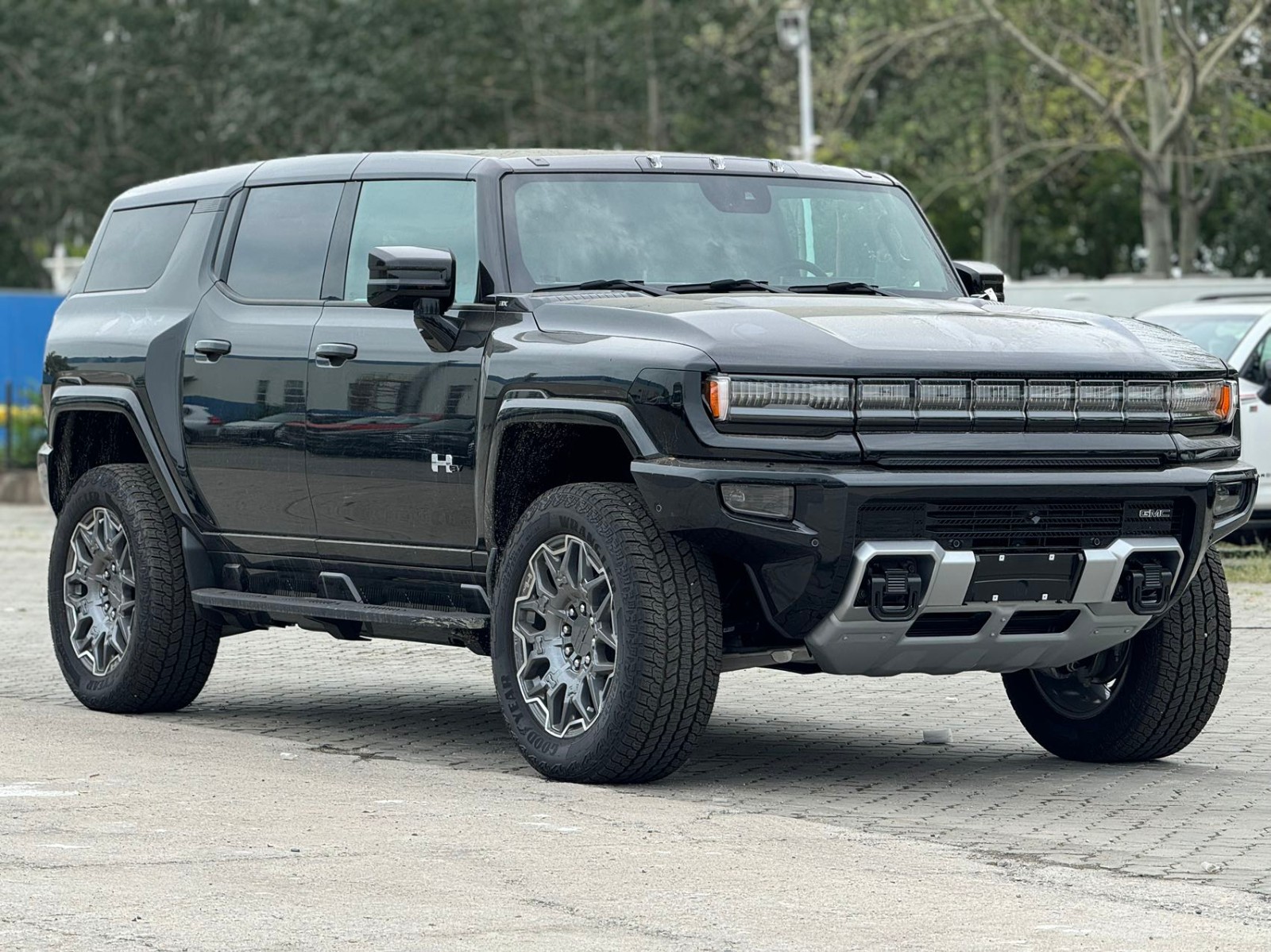 HUMMER EV SUV外观