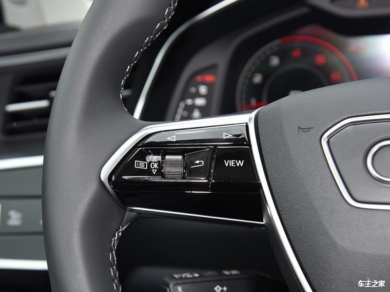 奥迪A6(进口) 2025款 Avant 先锋派 45 TFSI 臻选动感型