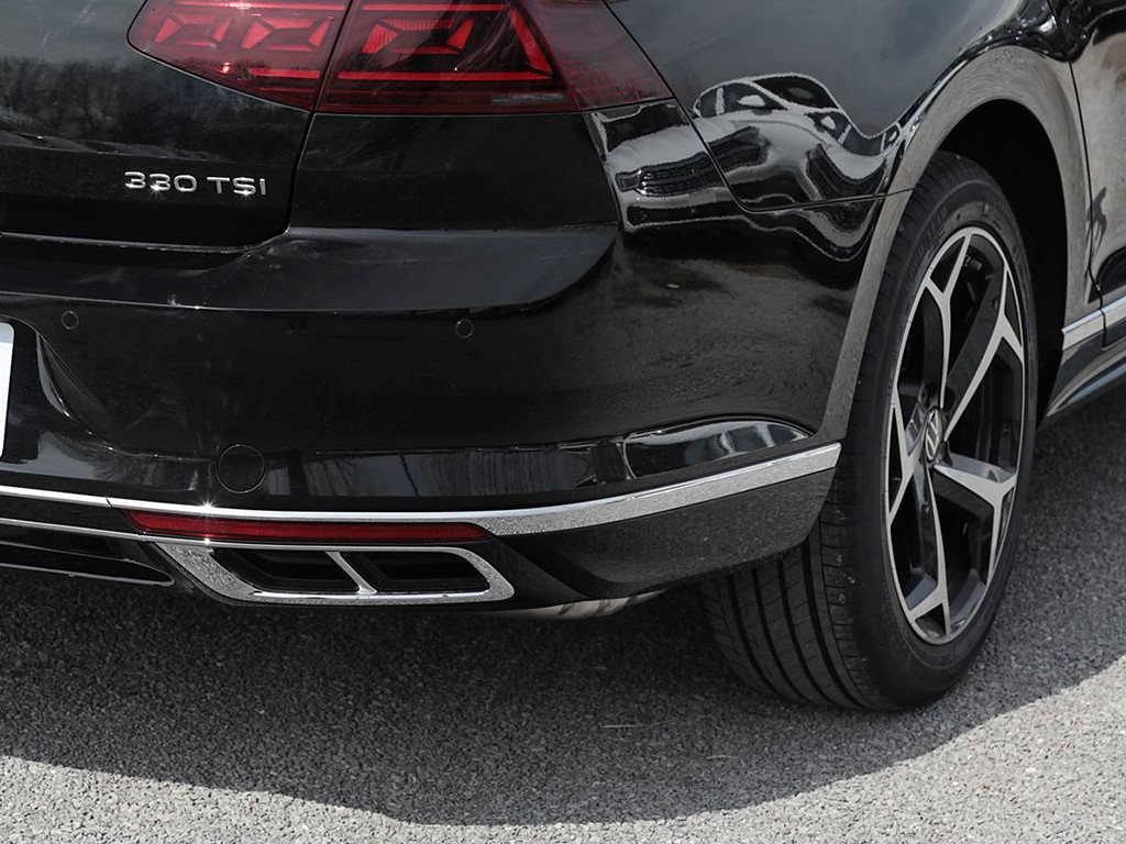 迈腾 2025款 改款 众享款 330TSI DSG豪华型