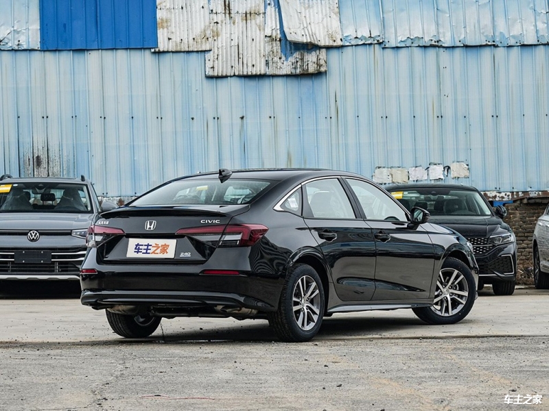 思域 2025款 240TURBO CVT 智趣Plus
