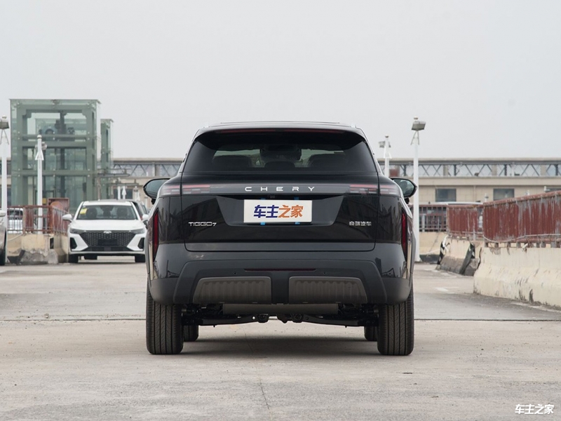 瑞虎7 2025款 高能版 1.6T 御两驱版