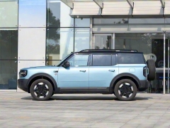 福特智趣烈馬圖片