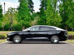 嵐圖追光 L圖片