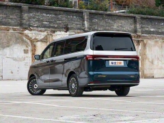 銳勝M(fèi)8新能源圖片