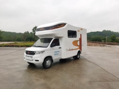 五菱榮光新卡房車圖片