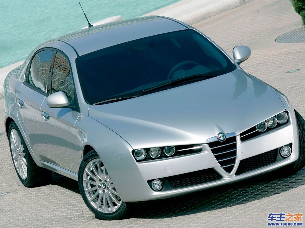 银色alfa 159