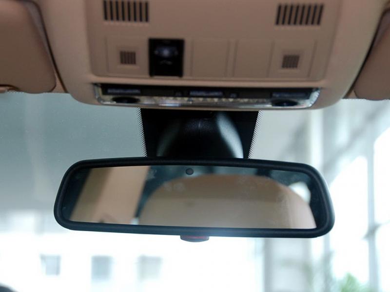 宝马X3(进口)银色宝马X3 09款 xDrive25i豪华增配型车内后视镜