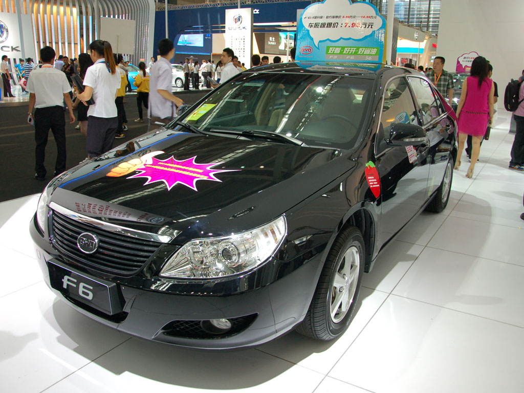 比亚迪f6