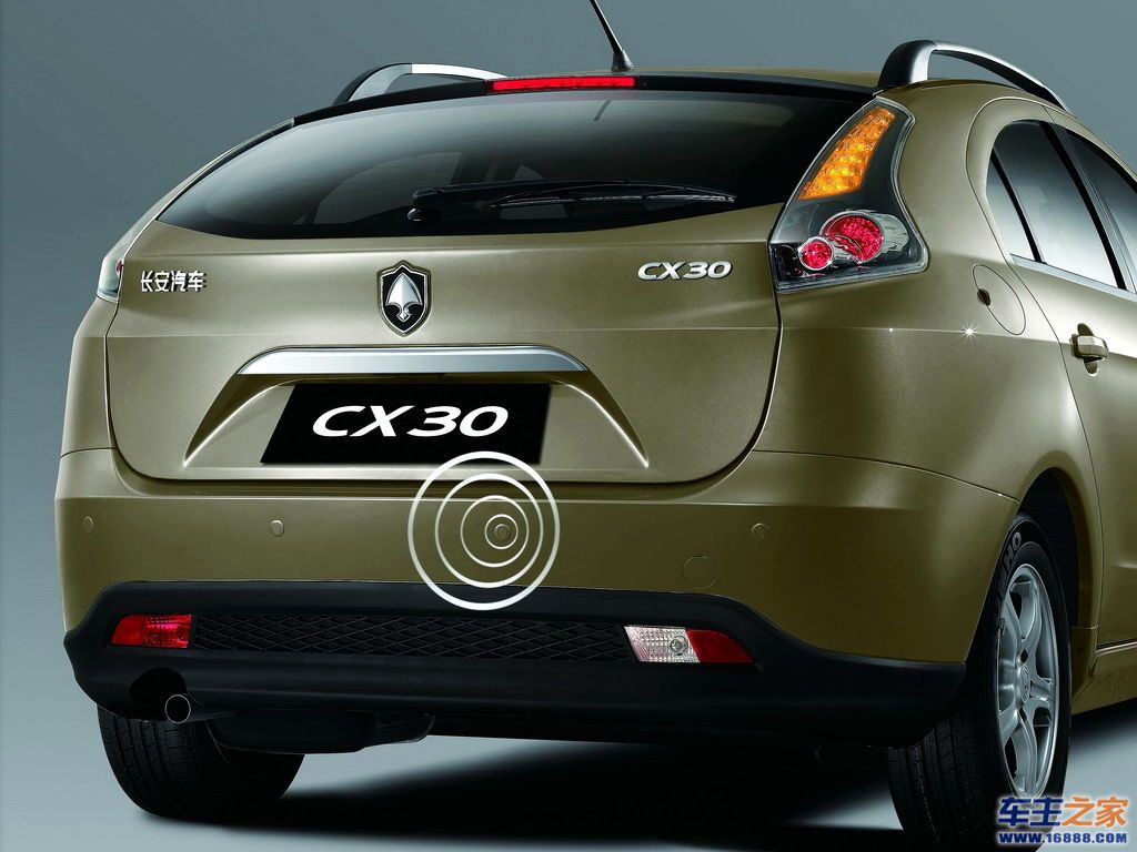 长安CX30长安CX30