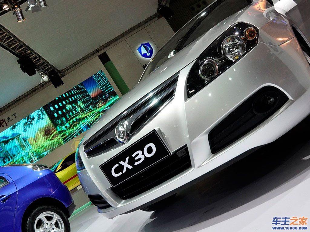 长安CX30长安CX30
