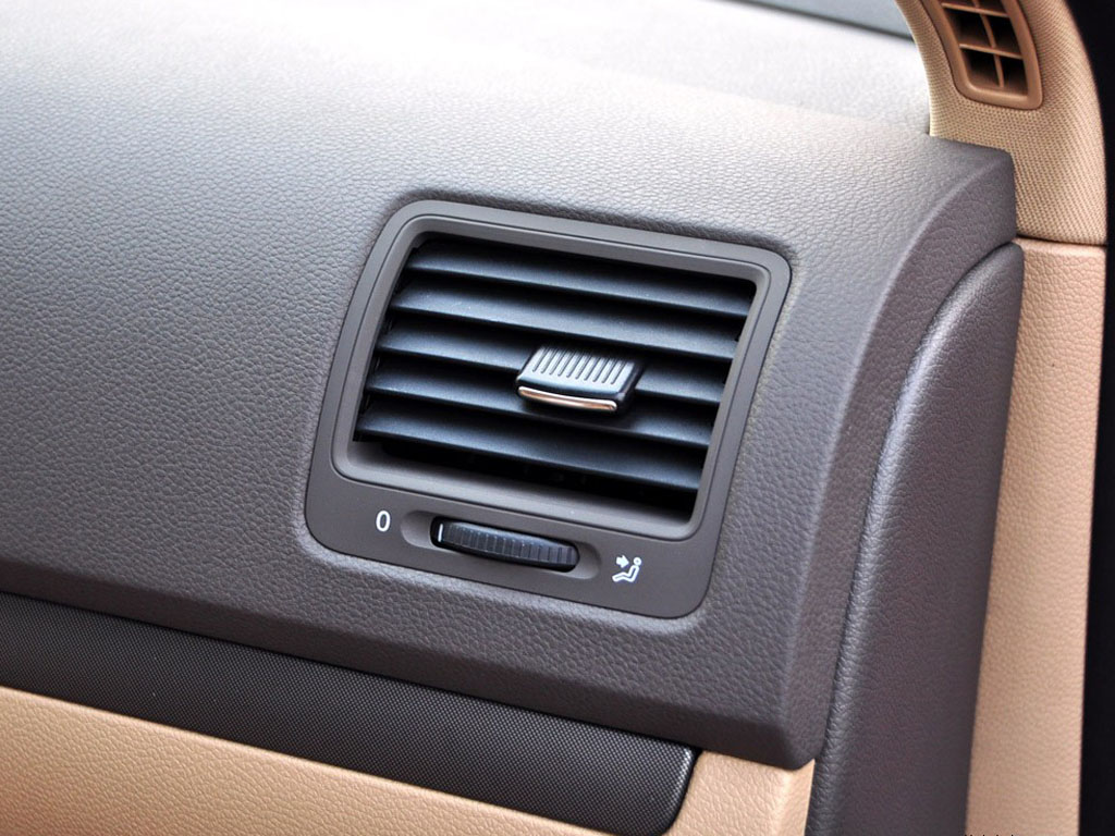 速腾空调出风口