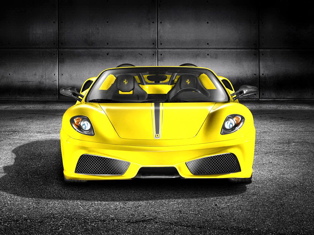 黄色09款scuderiaspider16m正前方