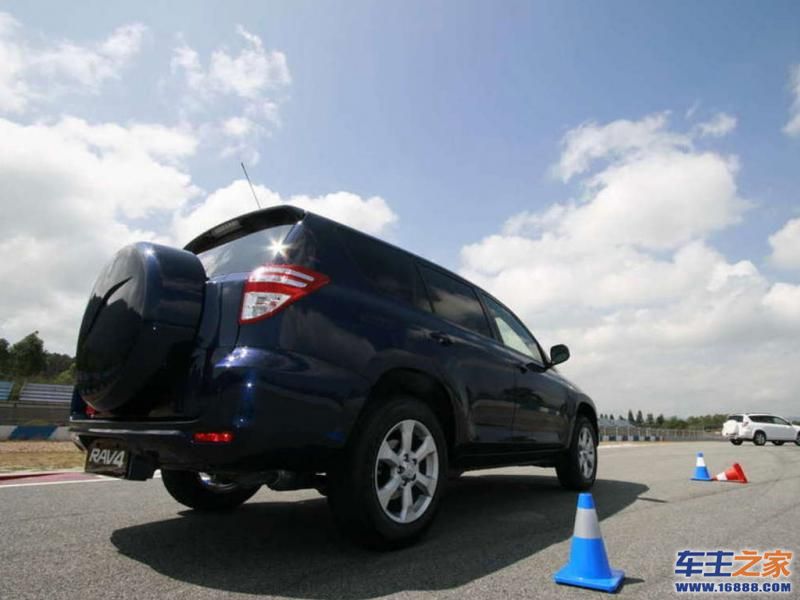 RAV4荣放 丰田RAV4