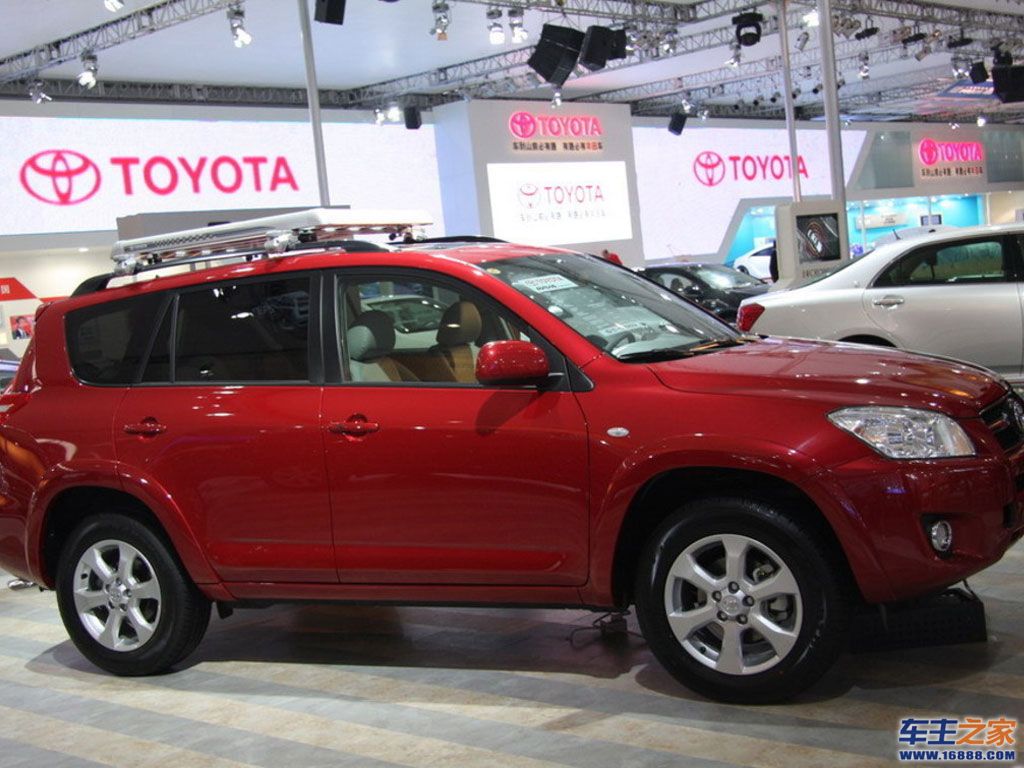 RAV4荣放 丰田RAV4