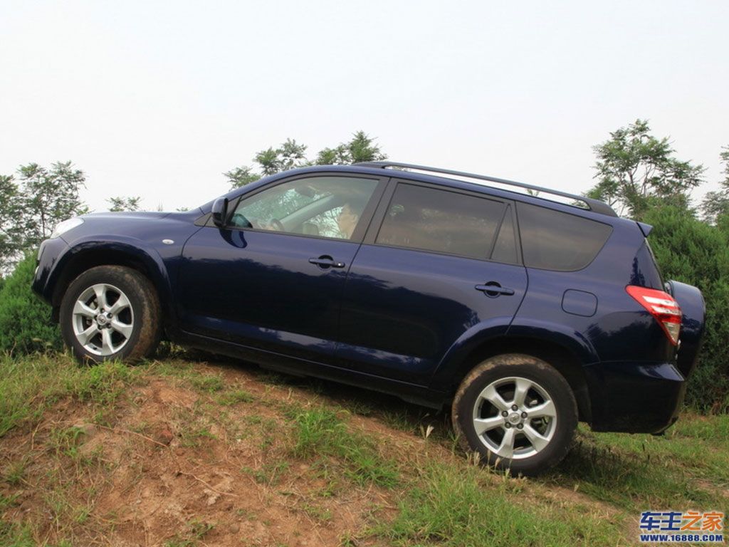 RAV4荣放 丰田RAV4