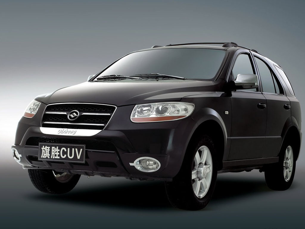 黑色旗胜cuv左前45度