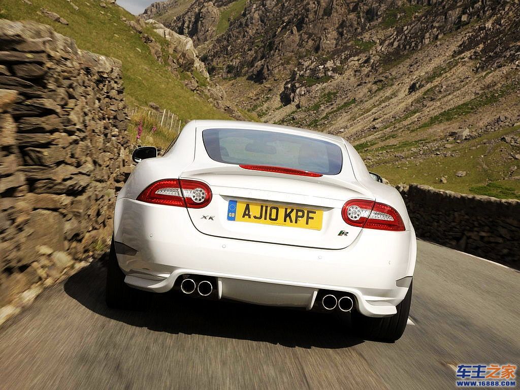  XKR