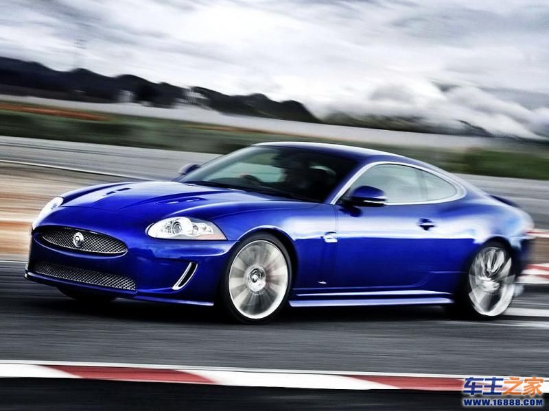  XKR