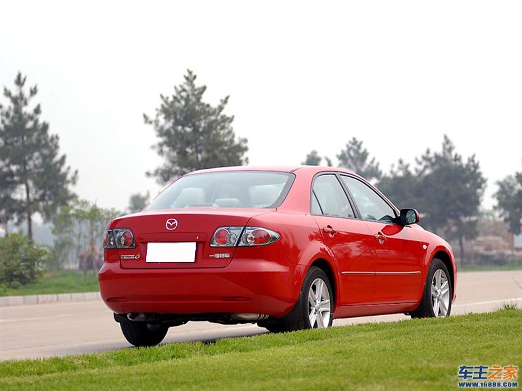 马自达6红色 马自达6