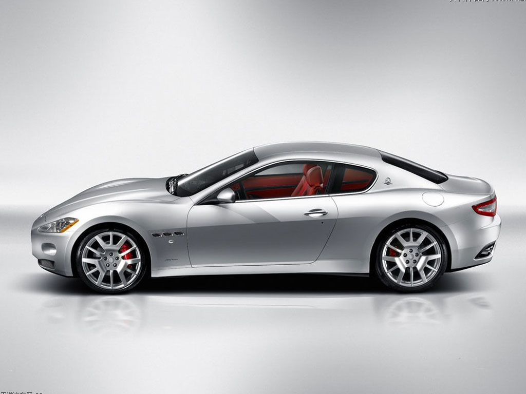 汽车图库 玛莎拉蒂 玛莎拉蒂 ghibli(1/29) 外观 银色granturismo 08