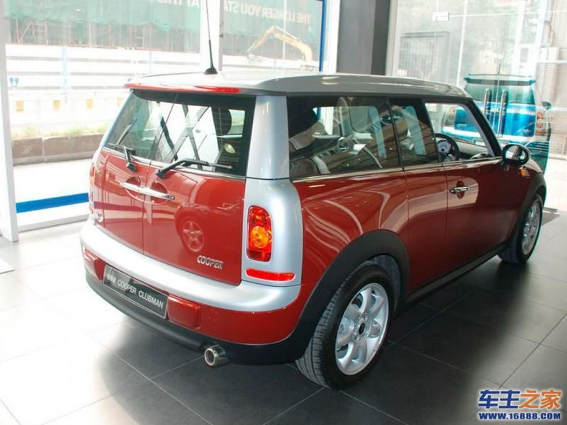 MINI CLUBMAN红色 MINI CLUBMAN